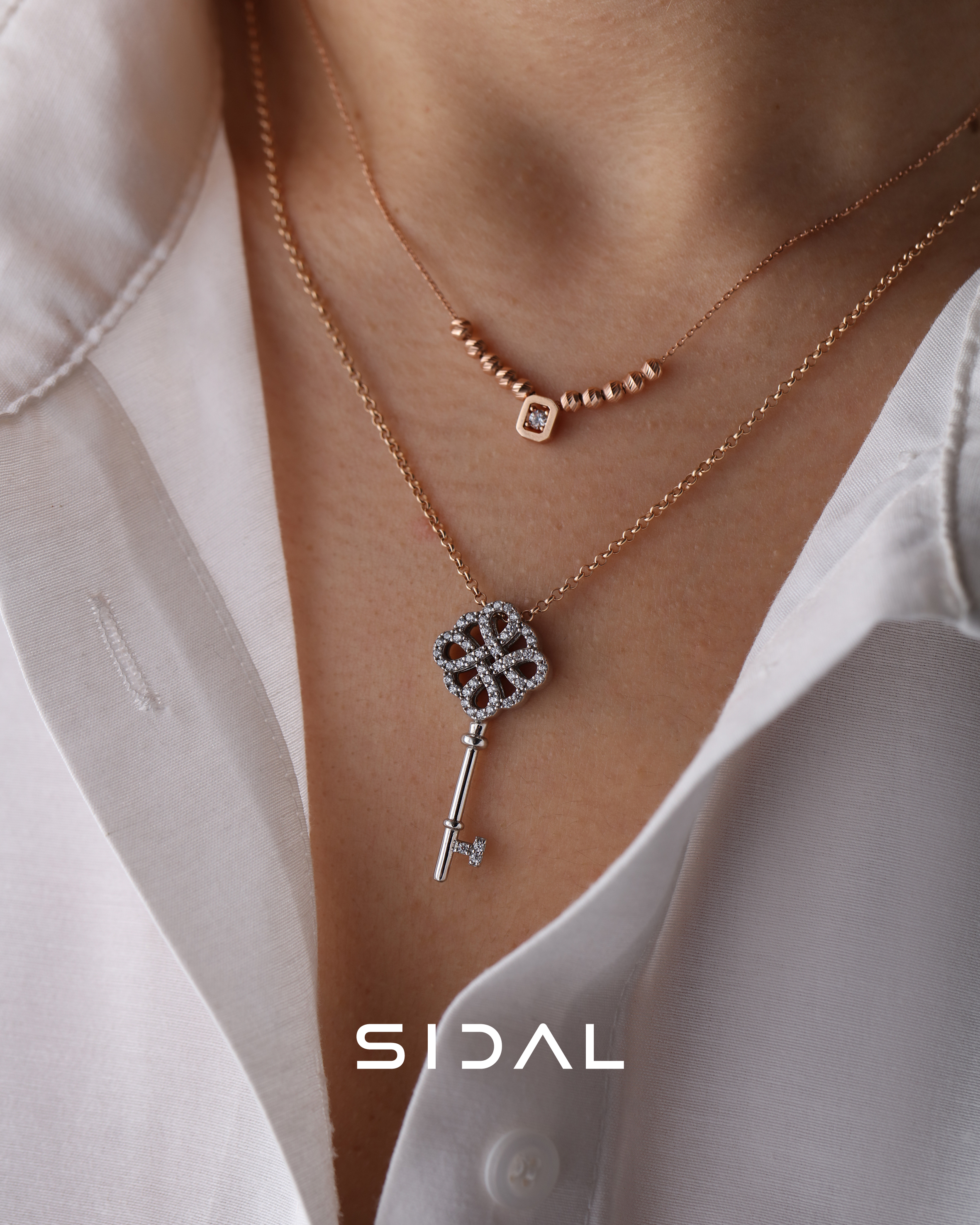 Signature Glow Necklace